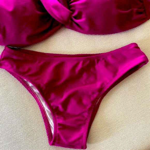 Brazilian bikini! - Picture 3 of 5